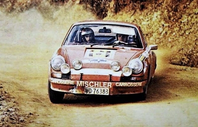 Claude Haldi - Federico van der Hoeven
22. Rally Costa Brava 1974. Porsche 911 Carrera RS 2.7 (VD 123958). Clasificado 1º.

Del 16 al 17 de Febrero. Catalunya, España.
Superficie: tierra - asfalto.

Desconocemos cuantos kilómetros tanto totales como cronometrados constaba la prueba.

Se inscribieron 97 equipos, tomaron la salida 87, finalizaron 27.

© Miquel Gisbert Margarit
@
