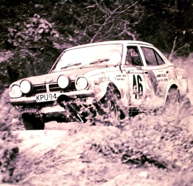 Sardar Joginder (Joginder) Singh Bhachu (Singh) - David Doig
22º East African Safari 1974. Mitsubishi Colt Lancer (KPU 94). Clasificado 1º.

De 11 al 15 de Abril, Nairobi, Kenya, Africa.
Superficie: tierra.

El Rally tenia un total de 5557.00 km, desconocemos cuantos controles horarios habían.

Tomaron la salida 99 equipos, finalizaron 16.@
Palabras clave: ;Mitsubishi;Colt;Lancer;Safari;1974