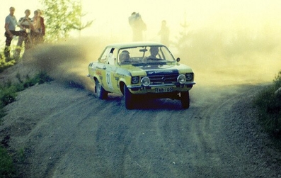 Ari Vatanen - Ali Haimakainen
Itä-Ralli 1974 (Joensuu, Finlandia). Opel Ascona (Gr.2). Clasificado 2º.
(Photo: Kari Näätänen)@
Palabras clave: ;Finlandia;Ascona;1974