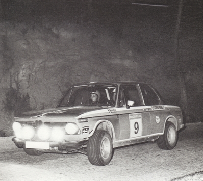 Estanislao Reverter - Antonio Reverter
22º RACE Rallye de España 1974. BMW 2002 Tii. Clasificado 3º.

Del 25 al 27 de Octubre.
Superficie: asfalto.

Desconocemos de cuantos kilómetros tanto totales como cronometrados tenia la prueba.

Tomaron la salida 45 equipos, finalizaron 19.@
Palabras clave: Estanislao_Reverter;BMW;RACE;España;1974;Spain