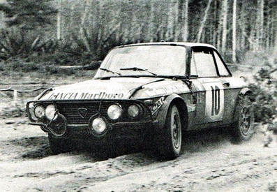 Sandro Munari - Lofty Drews
22º East African Safari 1974. Lancia Fulvia 1.6 Coupé HF (TO K87878). Clasificado 3º.

De 11 al 15 de Abril, Nairobi, Kenya, Africa.
Superficie: tierra.

El Rally tenia un total de 5557.00 km, desconocemos cuantos controles horarios habían.

Tomaron la salida 99 equipos, finalizaron 16.@
Palabras clave: Sandro_Munari;Lancia;Fulvia;Safari;1974