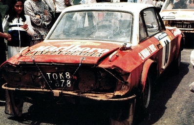 Sandro Munari - Lofty Drews
22º East African Safari 1974. Lancia Fulvia 1.6 Coupé HF (TO K87878). Clasificado 3º.

De 11 al 15 de Abril, Nairobi, Kenya, Africa.
Superficie: tierra.

El Rally tenia un total de 5557.00 km, desconocemos cuantos controles horarios habían.

Tomaron la salida 99 equipos, finalizaron 16.@
Palabras clave: Sandro_Munari;Lancia;Fulvia;Safari;1974