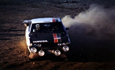 Walter Boyce - Stuart Gray
2º Rally of the Rideau Lakes 1974. Toyota Celica 1600 (EPP 615). Clasificado 3º.

Del 16 al 20 de Octubre, Smith Falls, Canada.
Superficie: tierra.

El Rally tenia un total de 1577.60 Km de los que 383.64 Km divididos en 40 tramos eran especiales (3 de ellos fueron cancelados SS24 Crosby Lake de 6.18 Km, SS25 Bennett Lake de 6.61 Km y SS26 Silver Lake de 3.64 Km).

Se inscribieron 65 equipos, tomaron la salida 51, finalizaron 19.@
Palabras clave: Toyota;Celica;Canada;1974