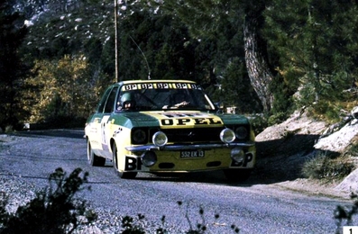 Jean-Louis Clarr - Jean-François Fauchille
18º Tour de Corse - Rallye de France 1974. Opel Ascona (552 EK 13). Clasificado 7º.

Del 30 de Noviembre al 1 de Diciembre, Bastia, Córcega, Francia.
Superficie: asfalto.

El Rally tenia un total de 1292 km, de los que 374.90 km divididos en 14 tramos eran especiales.

Tomaron la salida 102 equipos, finalizaron 24.@
Palabras clave: ;Corse;Corcega;Opel;Ascona;1974