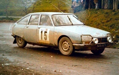 Francisco Romaozinho - João Nogueira da Silva
8º TAP Rallye de Portugal 1974. Citroën GS 1220 . Clasificado 8º.

Del 20 al 23 de Marzo, Estoril, Portugal.
Superficie: asfalto - tierra.

El Rally tenia un total de 2057.00 km de los que 455.00 km divididos en 32 tramos eran especiales.

Se inscribieron 126 equipos, tomaron la salida 120, finalizaron 36.@
Palabras clave: Citroen;GS;Portugal;1974