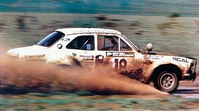 Vic Preston, Jr - Roger Barnard
22º East African Safari 1974. Ford Escort RS 1600 MKI. Clasificado 9º.

De 11 al 15 de Abril, Nairobi, Kenya, Africa.
Superficie: tierra.

El Rally tenia un total de 5557.00 km, desconocemos cuantos controles horarios habían.

Tomaron la salida 99 equipos, finalizaron 16.@
Palabras clave: Vic_Preston;Safari;Ford;Escort;MKI;1974