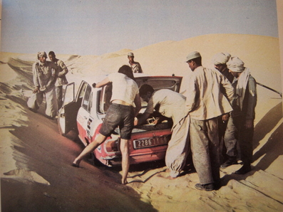 Robert Neyret â€“ Jacques Terramorsi
Rally Londres-Sahara-Múnich 1974, Peugeot 504, Clasificado 3º, Anecdota: Neyret y Dacremont habia quedado enterrados en la arena, y aunque hicieron señales para que no cayera Welinski, este no les vio, y los tres coches que iban lideres del rally quedaron enterrados en la arena, aunque lograron sacarlos@
Palabras clave: UDT;Londres;Sahara;Munich;1974;Peugeot;