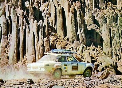 Henry Liddon - Jim Gavin
Rally Londres-Sahara-Múnich 1974, Henry Liddon recorriendo el trazado para crear el Libro de Ruta que sera entregado a los participantes
Palabras clave: UDT;Londres;Sahara;Munich;1974;Henry_Liddon;Ford