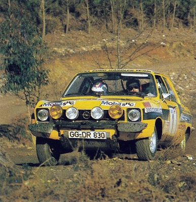 Achim Warmbold - Jean Todt
8º TAP Rallye de Portugal 1974. Opel Ascona 1.9 SR (GG-DR 830). Abandonó por la suspensión trasera en SS13 Manhouce de 24.50 Km.

Del 20 al 23 de Marzo, Estoril, Portugal.
Superficie: asfalto - tierra.

El Rally tenia un total de 2057.00 km de los que 455.00 km divididos en 32 tramos eran especiales.

Se inscribieron 126 equipos, tomaron la salida 120, finalizaron 36.@
Palabras clave: ;Opel;Ascona;Portugal;1974