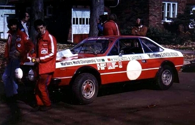 Mauro Pregliasco - Angelo Garzoglio
2º Rally of the Rideau Lakes 1974. Lancia Beta Coupé. Abandonó por motor en SS3 McKay Lake de 5.89 km.

Del 16 al 20 de Octubre, Smith Falls, Canada.
Superficie: tierra.

El Rally tenia un total de 1577.60 Km de los que 383.64 Km divididos en 40 tramos eran especiales (3 de ellos fueron cancelados SS24 Crosby Lake de 6.18 Km, SS25 Bennett Lake de 6.61 Km y SS26 Silver Lake de 3.64 Km).

Se inscribieron 65 equipos, tomaron la salida 51, finalizaron 19.@
Palabras clave: Mauro_Pregliasco;Lancia;Beta;Canada;1974