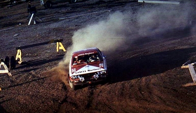 Mauro Pregliasco - Angelo Garzoglio
2º Rally of the Rideau Lakes 1974. Lancia Beta Coupé. Abandonó por motor en SS3 McKay Lake de 5.89 km.

Del 16 al 20 de Octubre, Smith Falls, Canada.
Superficie: tierra.

El Rally tenia un total de 1577.60 Km de los que 383.64 Km divididos en 40 tramos eran especiales (3 de ellos fueron cancelados SS24 Crosby Lake de 6.18 Km, SS25 Bennett Lake de 6.61 Km y SS26 Silver Lake de 3.64 Km).

Se inscribieron 65 equipos, tomaron la salida 51, finalizaron 19.@
Palabras clave: Mauro_Pregliasco;Lancia;Beta;Canada;1974