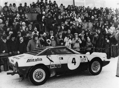 Björn Waldegard - Hans Thorszelius
25º Rally Internacional de Suecia 1975. Lancia Stratos HF. Clasificado 1º. @
Palabras clave: Lancia;Stratos;Suecia;1975;parque_cerrado