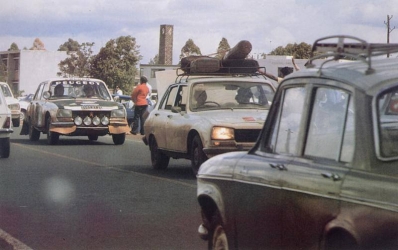 Ove Andersson - Arne Hertz
23º Safari Rally 1975. Peugeot 504 (3501 QT 25). Clasificado 1º.

Del 27 al 31 de Marzo, Nairobi, Kenya, África.
Superficie: tierra.

El Rally tenia un total de 5927 km con 80 controles horarios.

Tomaron la salida 75 equipos, finalizaron 14.@
Palabras clave: Ove_Andersson;Peugeot;Safari;1975