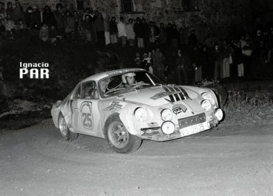 Juan Carlos Pradera - Juan Jose Petisco
23º Rally Costa Brava 1975. Alpine-Renault A110 1800 (VA-0525-C). Clasificado 2º.
Gr.4 FASA Renault.

Del 14 al 16 de Febrero.
Superficie: Asfalto - tierra

El Rally tenia un total de 334,50 km cronometrados.

Tomaron la salida 78 equipos, finalizaron 23.

© Ignacio Par
@@
Palabras clave: Alpine;Renault;Costa_Brava;1975