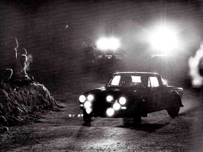 Hannu Olavi Mikkola - Jean Todt
43º Rallye Automobile de Monte-Carlo 1975. Fiat 124 Abarth Rallye. Clasificado 2º.

Del 15 al 23 de Enero, Monte Carlo.
Superficie: asfalto - nieve.

El Rally tenia un total de 2,345.00 Km de los que 472.00 Km divididos en 22 tramos eran especiales.

Se inscribieron 114 equipos, tomaron la salida 96, finalizaron 43.@
Palabras clave: ;Jean_Todt;Fiat;Abarth;Montecarlo;1975;nieve