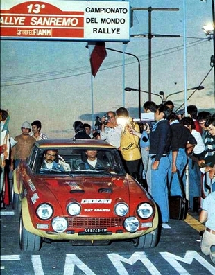 Maurizio Verini - Francesco Rossetti
17º Rallye Sanremo 1975. Fiat 124 Abarth Rallye (TO L69745). Clasificado 2º.

Del 1 al 4 de Octubre, Sanremo, Imperia, Liguria, Italia.
Superficie: tierra - asfalto.

El Rally tenia un total de 1736.00 km de los que 977.00 km divididos en 39 tramos eran especiales.

Tomaron la salida 118 equipos, finalizaron 33.@
Palabras clave: ;Fiat;Abarth;Spider;Sanremo;1975