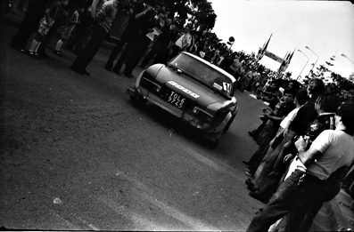 Maurizio Verini - Francesco Rossetti
17º Rallye Sanremo 1975. Fiat 124 Abarth Rallye (TO L69745). Clasificado 2º.

Del 1 al 4 de Octubre, Sanremo, Imperia, Liguria, Italia.
Superficie: tierra - asfalto.

El Rally tenia un total de 1736.00 km de los que 977.00 km divididos en 39 tramos eran especiales.

Tomaron la salida 118 equipos, finalizaron 33.@
Palabras clave: ;Fiat;Abarth;Spider;Sanremo;1975