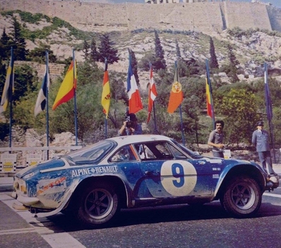 Tassos Livieratos (Siroco) - Miltos Andriopoulos
22º Acropolis Rally 1975. Alpine-Renault A110 1800 (399680). Clasificado 2º.

Del 24 al 31 de Mayo, Atenas, Grecia.
Superficie: tierra.

El Rally se dividia en 4 etapas con un total de 2639.88 km de los que 580.00 km divididos en 49 tramos eran especiales.

Tomaron la salida 87 equipos, finalizaron 17.@
Palabras clave: Alpine;Renault;Acropolis;grecia;1975