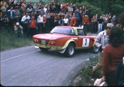 Alcide Paganelli - Domenico (Ninni) Russo
5º Rally 4 Regioni 1975. Fiat 124 Abarth Rallye. Clasificado 2º.@
Palabras clave: ;Fiat;Abarth;Rallye;1975