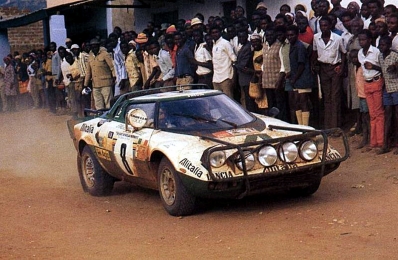 Björn Waldegard - Hans Thorszelius
23º Safari Rally 1975. Lancia Stratos HF (TO L87903). Clasificado 3º.

Del 27 al 31 de Marzo, Nairobi, Kenya, África.
Superficie: tierra.

El Rally tenia un total de 5927 km con 80 controles horarios.

Tomaron la salida 75 equipos, finalizaron 14.@
Palabras clave: ;Lancia;Stratos;Safari;1975