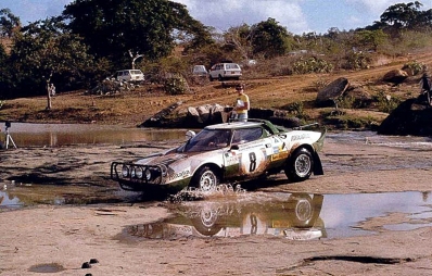 Björn Waldegard - Hans Thorszelius
23º Safari Rally 1975. Lancia Stratos HF (TO L87903). Clasificado 3º.

Del 27 al 31 de Marzo, Nairobi, Kenya, África.
Superficie: tierra.

El Rally tenia un total de 5927 km con 80 controles horarios.

Tomaron la salida 75 equipos, finalizaron 14.@
Palabras clave: ;Lancia;Stratos;Safari;1975