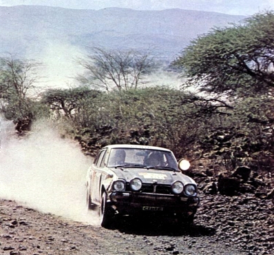 Andrew Cowan - John Mitchell
23º Safari Rally 1975. Mitsubishi Colt Lancer (ACM56 SO8175). Clasificado 4º.

Del 27 al 31 de Marzo, Nairobi, Kenya, África.
Superficie: tierra.

El Rally tenia un total de 5927 km con 80 controles horarios.

Tomaron la salida 75 equipos, finalizaron 14.@
Palabras clave: ;Mitsubishi;Colt;Lancer;Safari;1975
