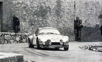 Jacques Henry - Maurice Gelin
19º Tour de Corse 1975. Alpine-Renault A110 1800 (943 AKX 75). Clasificado 5º.

Del 8 al 9 de Noviembre, Ajaccio, Córcega, Francia.
Superficie: asfalto.

En esta edición habían 2 tramos de mas de 100 Km, SS1 Panelca - Ponte Leccia de 158 Km y SS8 Zonza - Abaccia de 120 Km.

El Rally tenia un total de 1340 km de los que 479.40 km divididos en 10 tramos eran especiales, (3 de ellos fueron cancelados SS3 Luri - Canari de 23.70 Km, SS4 San Pietro - Pietra Moneta de 34.00 Km, SS5 RF9 - N195 de 29.80 Km).

Tomaron la salida 77 equipos, finalizaron 22.@
Palabras clave: Jacques_Henry;Renault;Alpine;Corse;Corcega;1975