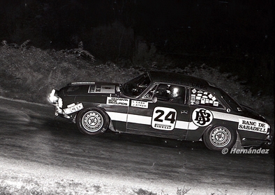 Claudio Caba - Joan Aymami
17º Rally 2000 Viratges 1975. Alfa Romeo 2000 GTV, Gr.1, clase 4. Clasificado 8º.

Del 8 al 9 de Noviembre, Manresa, Barcelona, Catalunya, España.
Superficie: asfalto.

El Rally tenía un total de 615.00 km de los que 217.20 km divididos en 16 tramos eran especiales.
La prueba se competía en su totalidad de noche, desde las 22:40 del dia 8 a las 10:26 del dia 9, con una parada de una hora justa.

Tomaron la salida 85 equipos, finalizaron 52.

© Hernández
@
Palabras clave: Alfa_Romeo;GTV;2000_Viratges;1975