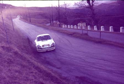 Noël Labaune - Jean Maurin
43º Rallye Automobile de Monte-Carlo 1975. Porsche 911 Carrera RS 2.7 (3107 QB 26). Clasificado 9º.

Del 15 al 23 de Enero, Monte Carlo.
Superficie: asfalto - nieve.

El Rally tenia un total de 2,345.00 Km de los que 472.00 Km divididos en 22 tramos eran especiales.

Se inscribieron 114 equipos, tomaron la salida 96, finalizaron 43.@
Palabras clave: Porsche;Carrera;Montecarlo;1975