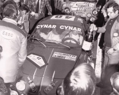 Bernard Picone - Robert Cianelli
19º Tour de Corse 1975. Renault-Alpine A110 1800 (752 EL 20). Clasificado 9º.

Del 8 al 9 de Noviembre, Ajaccio, Córcega, Francia.
Superficie: asfalto.

El Rally tenia un total de 1340.00 km de los que 479.40 km divididos en 10 tramos eran especiales (3 de ellos fueron cancelados, SS3 Luri - Canari de 23.70 km, SS4 San Prieto - Pietra Moneta de 34.00 km y SS5 RF9 - N195 de 29.80 km).

Tomaron la salida 77 equipos, finalizaron 22.

En esta edición habí­an 2 tramos de mas de 100 Km:
SS1 Panelca - Ponte Leccia de 158 Km
SS8 Zonza - Abaccia de 120 Km.
@
Palabras clave: Renault;Alpine;Corcega;Corse;1975