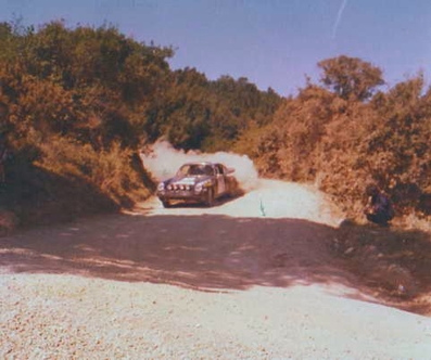 Jovica Palikovic - Maurizio Bartolini
8º Rally dell'Isola d'Elba 1975. Porsche 911 Carrera. Clasificado 10º.

Del 17 al 19 de Abril, Portoferraio, Italia.

Superficie: Asfalto con 295.20 km cronometrados divididos en 34 especiales.

Tomaron la salida 109 equipos, finalizaron 37.@
Palabras clave: Porsche;Elba;1975