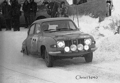 Anders Sigurdson - Sager
43º Rallye Automobile de Monte-Carlo 1975. Saab 96 V4. Clasificado 15º.

Del 15 al 23 de Enero, Monte Carlo.
Superficie: asfalto - nieve.

El Rally tenia un total de 2,345.00 Km de los que 472.00 Km divididos en 22 tramos eran especiales.

Se inscribieron 114 equipos, tomaron la salida 96, finalizaron 43.@
Palabras clave: Saab;V4;Montecarlo;1975;nieve