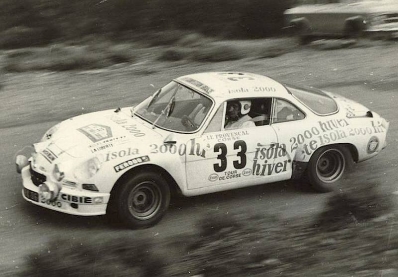 G. Fantino - Dor
19º Tour de Corse 1975. Renault-Alpine A110 1800 (7488 RK 06). Clasificado 20º.

Del 8 al 9 de Noviembre, Ajaccio, Córcega, Francia.
Superficie: asfalto.

En esta edición habían 2 tramos de mas de 100 Km, SS1 Panelca - Ponte Leccia de 158 Km y SS8 Zonza - Abaccia de 120 Km.

El Rally tenia un total de 1340 km de los que 479.40 km divididos en 10 tramos eran especiales, (3 de ellos fueron cancelados SS3
Luri - Canari de 23.70 Km, SS4 San Pietro - Pietra Moneta de 34.00 Km, SS5 RF9 - N195 de 29.80 Km).

Tomaron la salida 77 equipos, finalizaron 22.@
Palabras clave: Renault;Alpine;Corse;Corcega;1975