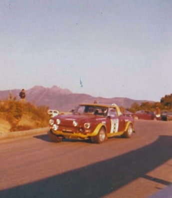 Alcide Paganelli - Ninni Russo
8º Rally dell'Isola d'Elba 1975. Fiat 124 Abarth Rallye. Abandonó.

Del 17 al 19 de Abril, Portoferraio, Italia.

Superficie: Asfalto con 295.20 km cronometrados divididos en 34 especiales.

Tomaron la salida 109 equipos, finalizaron 37.@
Palabras clave: ;Elba;Fiat;1975