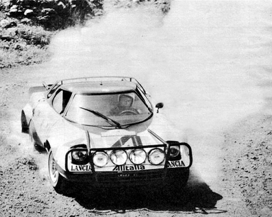 Bjorn Waldegard - Hans Thorszelius
22º Acropolis Rally 1975. Lancia Stratos HF (TO L87903). Abandonó por problemas eléctricos en SS35.

Del 24 al 31 de Mayo, Atenas, Grecia.
Superficie: tierra.

El Rally se dividia en 4 etapas con un total de 2639.88 km de los que 580.00 km divididos en 49 tramos eran especiales.

Tomaron la salida 87 equipos, finalizaron 17.@
Palabras clave: ;Lancia;Stratos;Acropolis;Grecia;1975