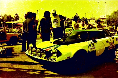 Bjorn Waldegard - Hans Thorszelius
22º Acropolis Rally 1975. Lancia Stratos HF (TO L87903). Abandonó por problemas eléctricos en SS35.

Del 24 al 31 de Mayo, Atenas, Grecia.
Superficie: tierra.

El Rally se dividia en 4 etapas con un total de 2639.88 km de los que 580.00 km divididos en 49 tramos eran especiales.

Tomaron la salida 87 equipos, finalizaron 17.@
Palabras clave: ;Lancia;Stratos;Acropolis;Grecia;1975;Parque_Cerrado