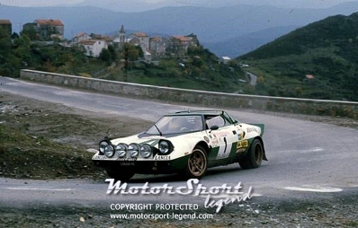 Sandro Munari - Mario Mannucci
19º Tour de Corse 1975. Lancia Stratos HF (TO L96265). Abandonó
por accidente.

En esta edición habí­an 2 tramos de mas de 100 Km:
SS1 Panelca - Ponte Leccia de 158 Km
SS8 Zonza - Abaccia de 120 Km.

Del 8 al 9 de Noviembre, Ajaccio, Córcega, Francia.
Superficie: asfalto.

El Rally tenia un total de 1340.00 km de los que 479.40 km divididos en 10 tramos eran especiales (3 de ellos fueron cancelados, SS3 Luri - Canari de 23.70 km, SS4 San Prieto - Pietra Moneta de 34.00 km y SS5 RF9 - N195 de 29.80 km).

Tomaron la salida 77 equipos, finalizaron 22.
@
Palabras clave: Sandro_Munari;Corcega;Lancia;Stratos;Corse;1975