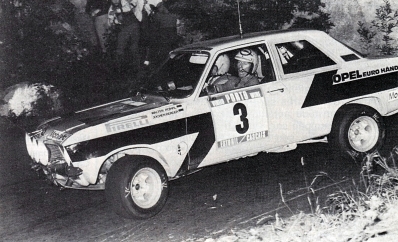 Walter Röhrl - Jochen Berger
9º Rallye de Portugal - Vinho do Porto 1975. Opel Ascona 1.9 SR (GG-DU 120). Abandonó por problemas eléctricos.

Del 18 al 21 de Julio, Estoril, Cascais, Lisboa, Portugal.
Superficie: asfalto - tierra.

El Rally tenia un total de 2,006.50 Km de los que 514.80 Km divididos en 34 tramos eran especiales.

Tomaron la salida 73 equipos, finalizaron 22.@
Palabras clave: Walter_Röhrl;Opel;Ascona;Portugal;1975