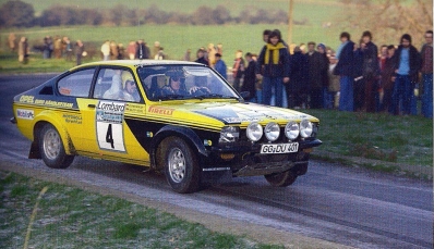 Walter Röhrl - Jochen Berger
24º Lombard RAC Rally 1975. Opel Kadett GT/E (GG-DU 401). Abandonó por la transmisión del coche en SS23 Grovely.

Del 22 al 26 de Noviembre, York, Yorkshire, Inglaterra.
Superficie: tierra.

El Rally tenia 72 tramos especiales (2 de ellos fueron cancelados, SS7 Wykeham y SS25 Chargot Wood).

Se inscribieron 250 equipos, tomaron la salida 236, finalizaron 104.@
Palabras clave: Walter_Röhrl;Jochen_Berger;Opel;Kadett;GT/E;Gran_Bretaña;1975;Lombard_RAC_Rally