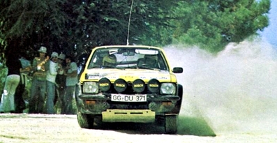 Walter Röhrl - Jochen Berger
17º Rallye Sanremo 1975. Opel Kadett GT/E (GG-DU 371). Abandonó por el eje de transmisión.

Del 1 al 4 de Octubre, Sanremo, Imperia, Liguria, Italia.
Superficie: tierra - asfalto.

El Rally tenia un total de 1736.00 km de los que 977.00 km divididos en 39 tramos eran especiales.

Tomaron la salida 118 equipos, finalizaron 33.@
Palabras clave: Walter_Röhrl;Opel;Kadett;GT/E;Sanremo;1975