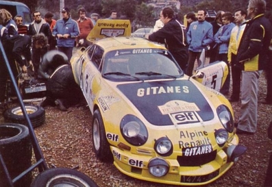 Asistencia en el 19º Tour de Corse de 1975
En el Alpine-Renault A110 1800 (1474 JB 76) de Gérard Larrousse - Christian Delferrier, abandonó por accidente.

Del 8 al 9 de Noviembre, Ajaccio, Córcega, Francia.
Superficie: asfalto.

En esta edición habían 2 tramos de mas de 100 Km
SS1 Panelca - Ponte Leccia de 158 Km
SS8 Zonza - Abaccia de 120 Km.

El Rally tenia un total de 1340 km de los que 479.40 km divididos en 10 tramos eran especiales, (3 de ellos fueron cancelados SS3 Luri - Canari de 23.70 Km, SS4 San Pietro - Pietra Moneta de 34.00 Km, SS5 RF9 - N195 de 29.80 Km).

Tomaron la salida 77 equipos, finalizaron 22.
@
Palabras clave: ;Alpine;Renault;A110;Corcega;Corse;1975;Asistencias
