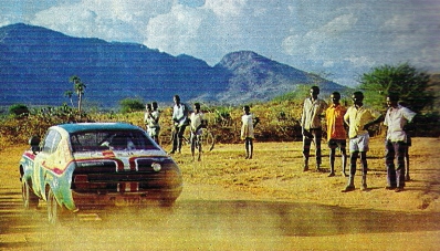 Harry Kallstrom - Sture Bostrom
23º Safari Rally 1975. Datsun Violet 710. Abandonò por motor.

Del 27 al 31 de Marzo, Nairobi, Kenya, África.
Superficie: tierra.

El Rally tenia un total de 5927 km con 80 controles horarios.

Tomaron la salida 75 equipos, finalizaron 14.@

Palabras clave: ;Safari;1975;Datsun;Violet