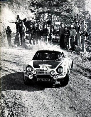 Jean Pierre Nicolas - Vincent Laverne
17º Rallye Sanremo 1975. Alpine-Renault A110 1800 (1475 JB 76). Abandonó por el diferencial del coche.

Del 1 al 4 de Octubre, Sanremo, Imperia, Liguria, Italia.
Superficie: tierra - asfalto.

El Rally tenia un total de 1736.00 km de los que 977.00 km divididos en 39 tramos eran especiales.

Tomaron la salida 118 equipos, finalizaron 33.@
Palabras clave: ;Renault;Alpine;A110;Sanremo;1975