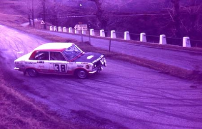 Robert Mucha - Ryszard Zyszkowski
43º Rallye Automobile de Monte-Carlo 1975. Polski Fiat 125p 1600 Monte Carlo. Abandonó por motor.

Del 15 al 23 de Enero, Monte Carlo.
Superficie: asfalto - nieve.

El Rally tenia un total de 2,345.00 Km de los que 472.00 Km divididos en 22 tramos eran especiales.

Se inscribieron 114 equipos, tomaron la salida 96, finalizaron 43.@
Palabras clave: Fiat;Montecarlo;1975