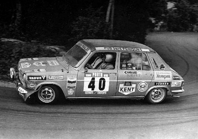 Jose A. Zorrilla - Eduardo Skipiol
9º Rallye de Portugal - Vinho do Porto 1975. Simca 1200 S. Abandonó.

Del 18 al 21 de Julio, Estoril, Cascais, Lisboa, Portugal.
Superficie: asfalto - tierra.

El Rally tenia un total de 2,006.50 Km de los que 514.80 Km divididos en 34 tramos eran especiales.

Tomaron la salida 73 equipos, finalizaron 22.@

Palabras clave: Simca;Portugal;1975