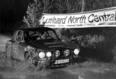 Juan-Bautista Martínez Gemar (Crady) - Carlos Fernández-Miranda
24º Lombard RAC Rally 1975. Alfa Romeo 2000 GTV. Abandonó por accidente en SS62 Redesdale 1.

Del 22 al 26 de Noviembre, York, Yorkshire, Inglaterra.
Superficie: tierra.

El Rally tenia 72 tramos especiales (2 de ellos fueron cancelados, SS7 Wykeham y SS25 Chargot Wood).

Se inscribieron 250 equipos, tomaron la salida 236, finalizaron 104.@
Palabras clave: Alfa;Romeo;GTV;Gran_Bretaña;1975