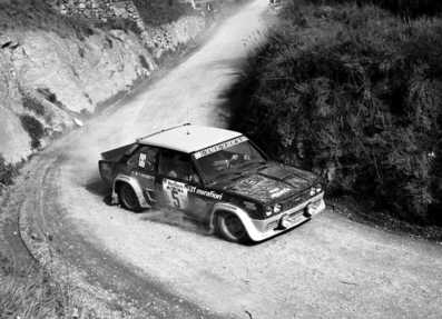 Fulvio Bacchelli - Francesco Rossetti
9º Rallye dell'Isola d'Elba 1976. Fiat 131 Abarth, Clasificado 2º.

Del 8 al 10 de Abril en Portoferraio, Italia.

Superficie: Asfalto con 40 tramos cronometrados. Desconocemos la totalidad de los kilómetros cronometrados como los del Rallye.

Tomaron la salida 104 equipos, finalizaron 45.@
Palabras clave: ;Rossetti;Elba;Fiat;1976
