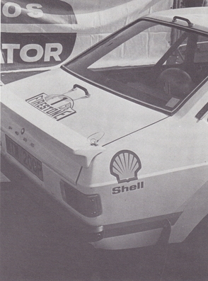 Timo Mäkinen - Henry Liddon
10º Rally Firestone 1976. Ford Escort RS 1800 Mk2. Clasificado 2º.

Del 19 al 21 de Marzo.
Puntuable para el Campeonato Europa de Rallyes para conductores, Coef.3.

El Rally tenia un total de 1300 Km de los que 246,6 Km divididos en 27 tramos, eran especiales.

Se inscribieron 91 equipos, tomaron la salida 61, finalizaron 23.@
Palabras clave: Timo_Mäkinen;Ford;Escort;MKII;Firestone;1976