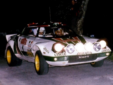 Sandro Munari - Silvio Maiga
18º Rally Sanremo 1976. Lancia Stratos HF (TO N41648). Clasificado 2º.

Del 6 al 9 de Octubre, Sanremo, Imperia, Liguria, Italia.
Superficie: asfalto.

El Rally tenia un total de 1509 km de los que 780 Km divididos en 36 tramos eran especiales, (2 de ellos fueron cancelados SS9 y SS30).

Tomaron la salida 133 equipos, finalizaron 68.@
Palabras clave: Sandro_Munari;Silvio_Maiga;Lancia;Stratos;Sanremo;1976