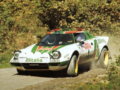 Sandro Munari - Silvio Maiga
18º Rally Sanremo 1976. Lancia Stratos HF (TO N41648). Clasificado 2º.

Del 6 al 9 de Octubre, Sanremo, Imperia, Liguria, Italia.
Superficie: asfalto.

El Rally tenia un total de 1509 km de los que 780 Km divididos en 36 tramos eran especiales, (2 de ellos fueron cancelados SS9 y SS30).

Tomaron la salida 133 equipos, finalizaron 68.@
Palabras clave: Sandro_Munari;Silvio_Maiga;Lancia;Stratos;Sanremo;1976